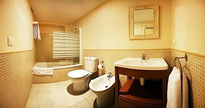 Apartamentos San Lorenzo Bujalance Hotel